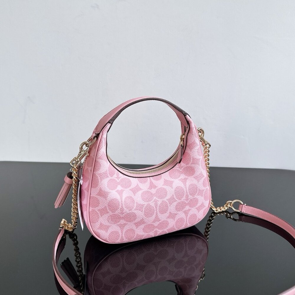 Coach handbag- leather - Picture 3 of 7